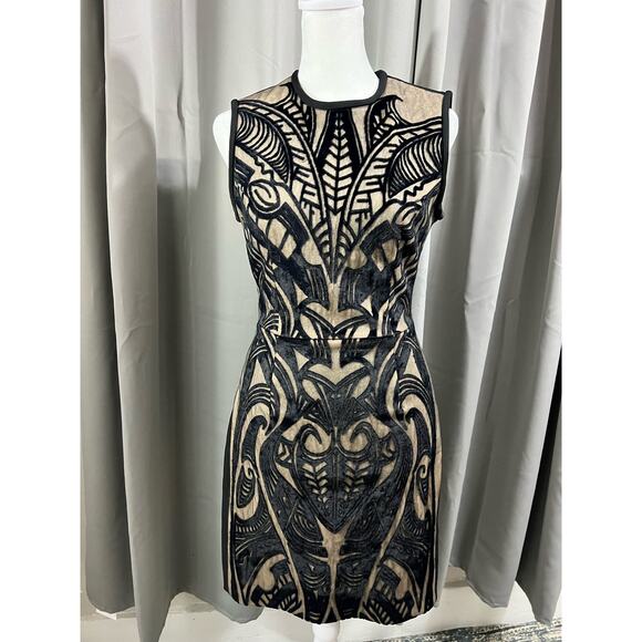 YIGAL AZROUEL Black and Nude Art Deco Velvet Sleeveless Designer Dress Sz 6 - Picture 3 of 14